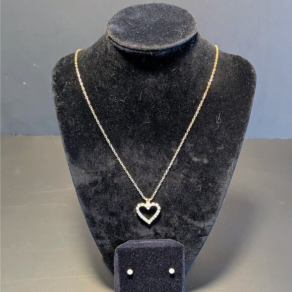 Gold-Tone Heart Necklace & Earring Set – Classic Sparkle - Picture 2 of 2